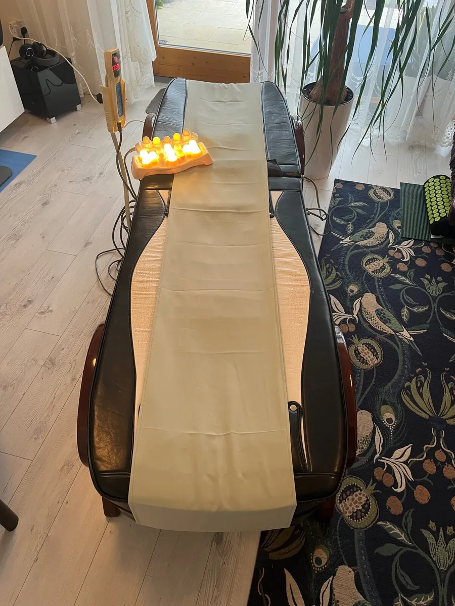 Massage bed - Heated with rolling massage - Image 3