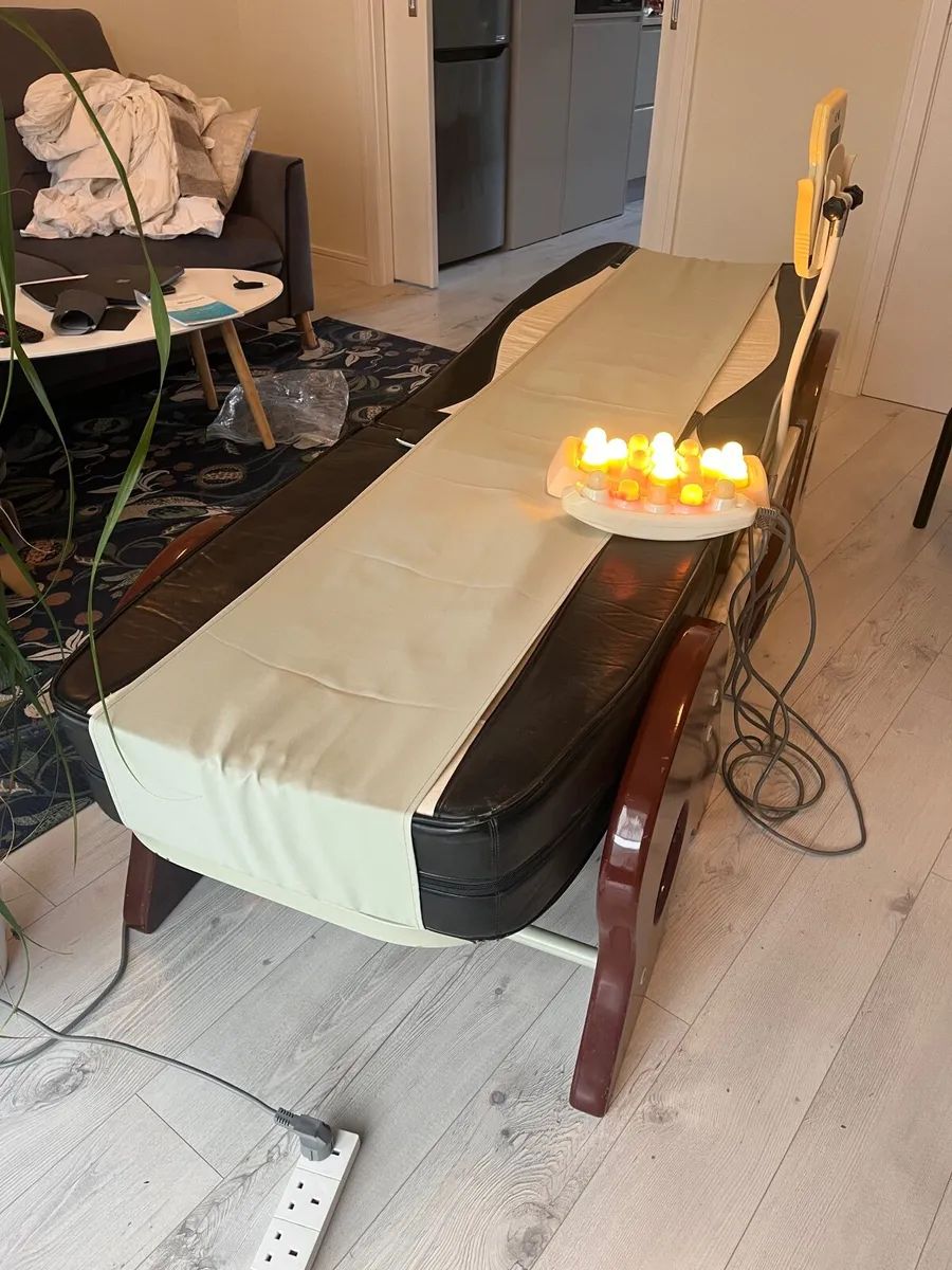 Massage bed - Heated with rolling massage - Image 4