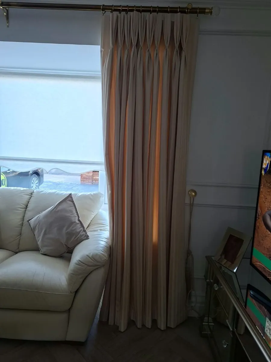 Curtains - Image 1