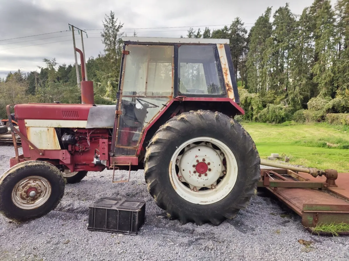 International Tractor - Image 1