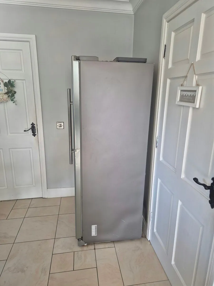 Fridge freezer - Image 3