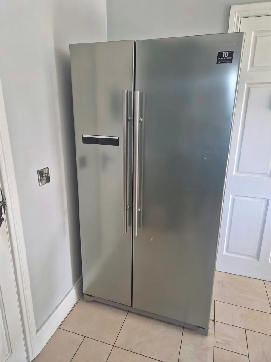 Fridge freezer - Image 4
