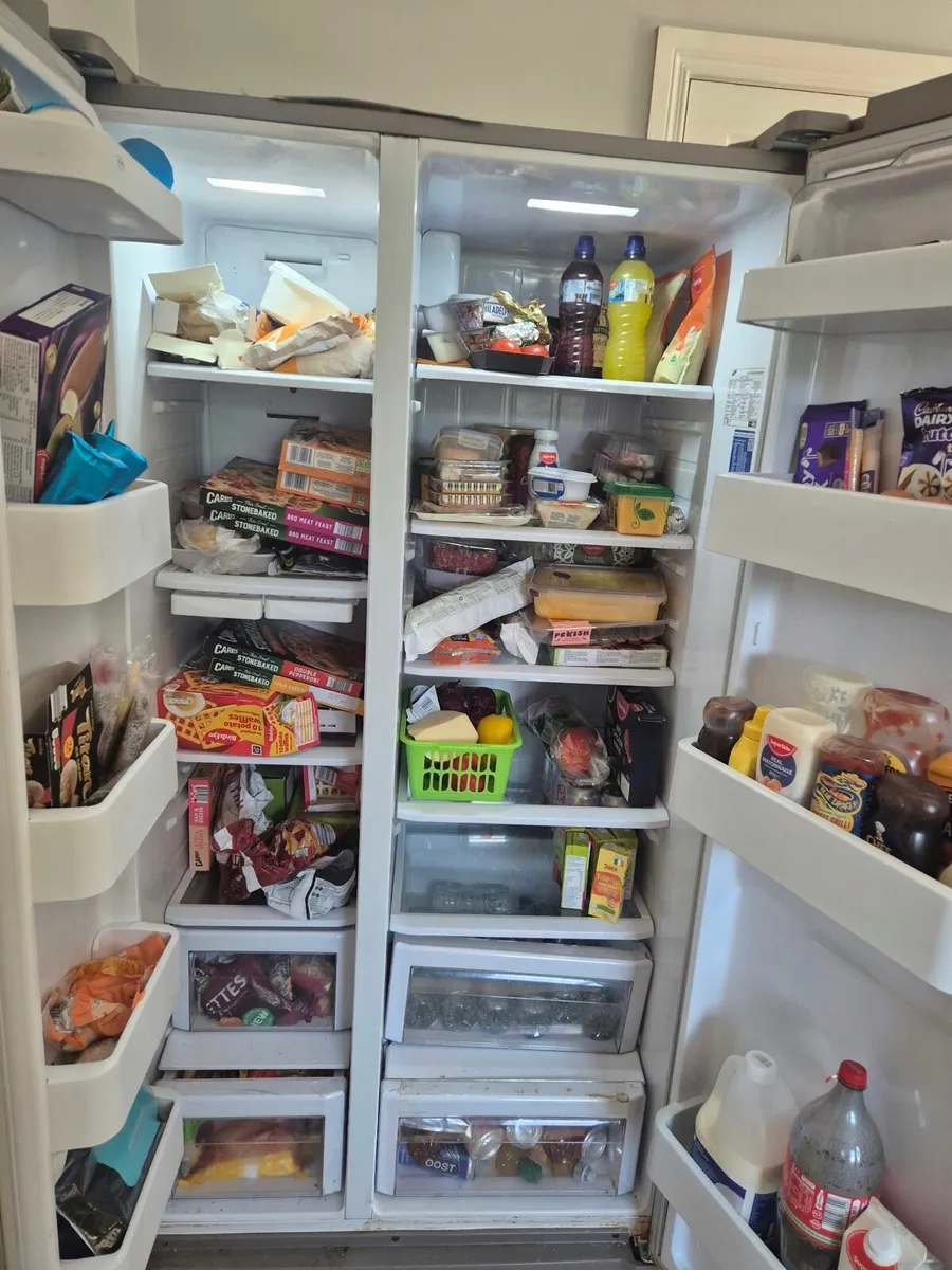 Fridge freezer - Image 2