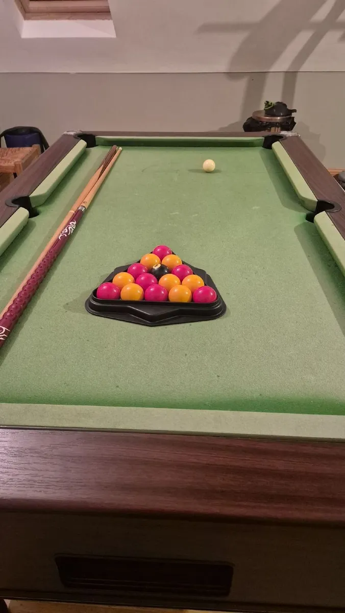 Pool table - Image 3