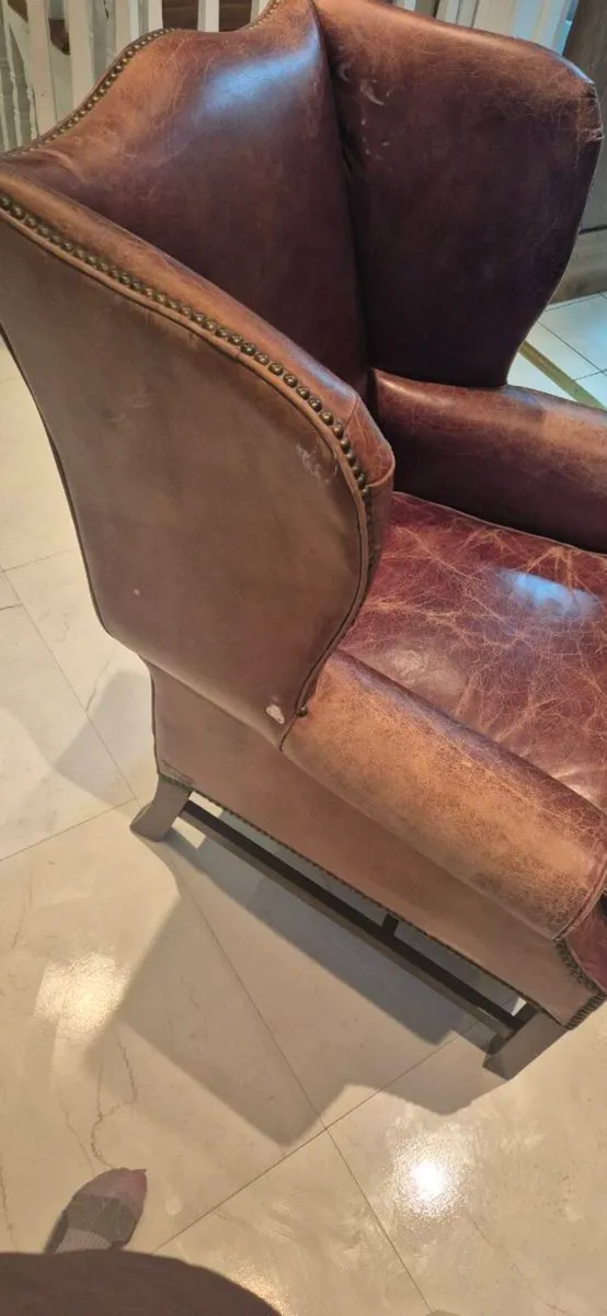Halo 1976 Leather Armchair - Image 4