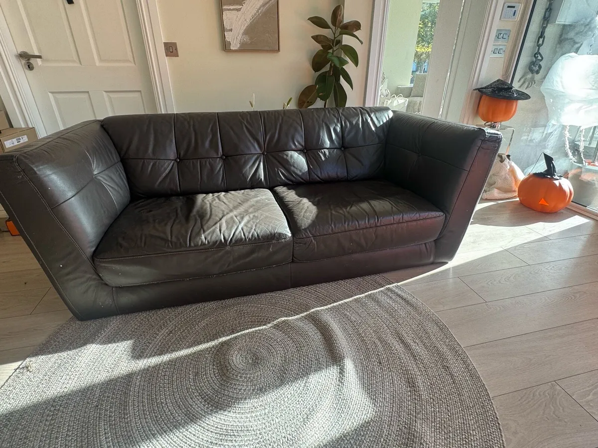 Brown Italian Leather 3+1+1 couch - great cond! - Image 1