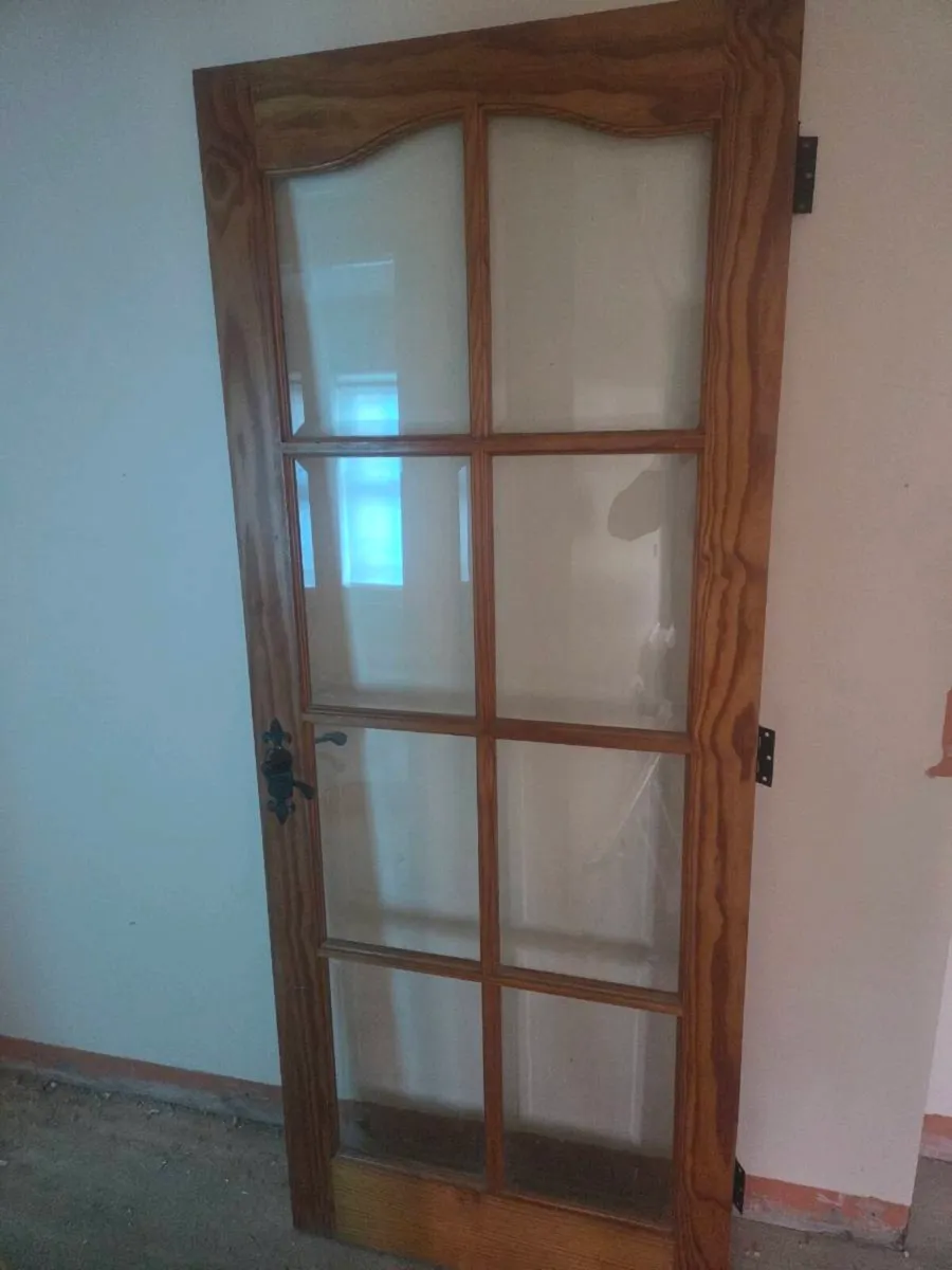 Internal doors - Image 4