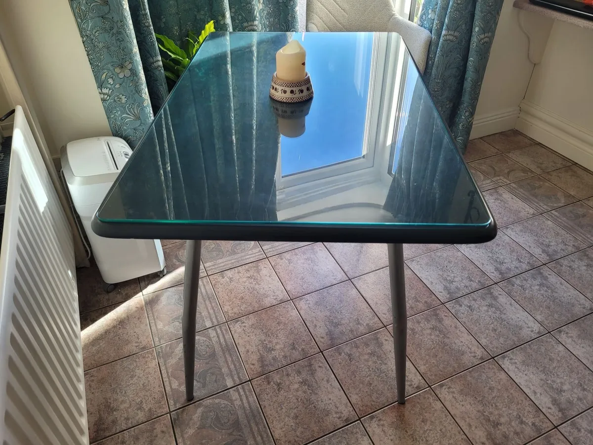 Kitchen Table