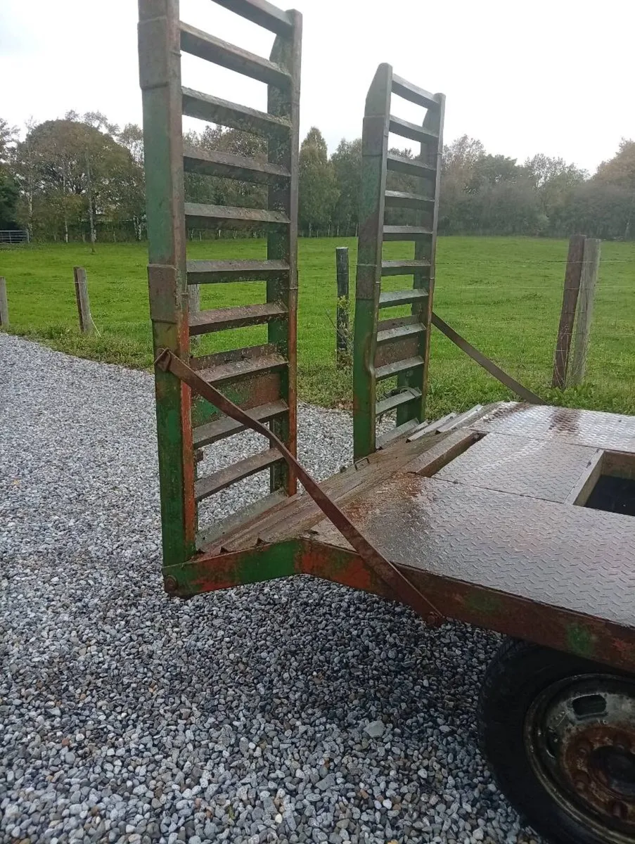 Low loader trailer - Image 2