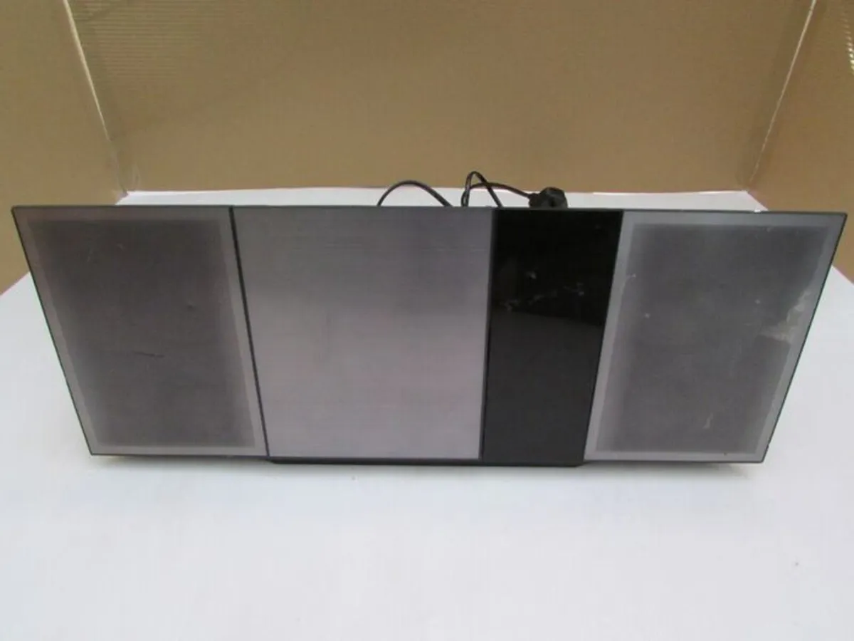 Panasonic Radio. USB, AUX in, CD, Bluetooth - Image 1