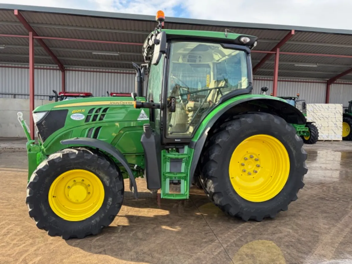 John Deere 6125R - Image 2