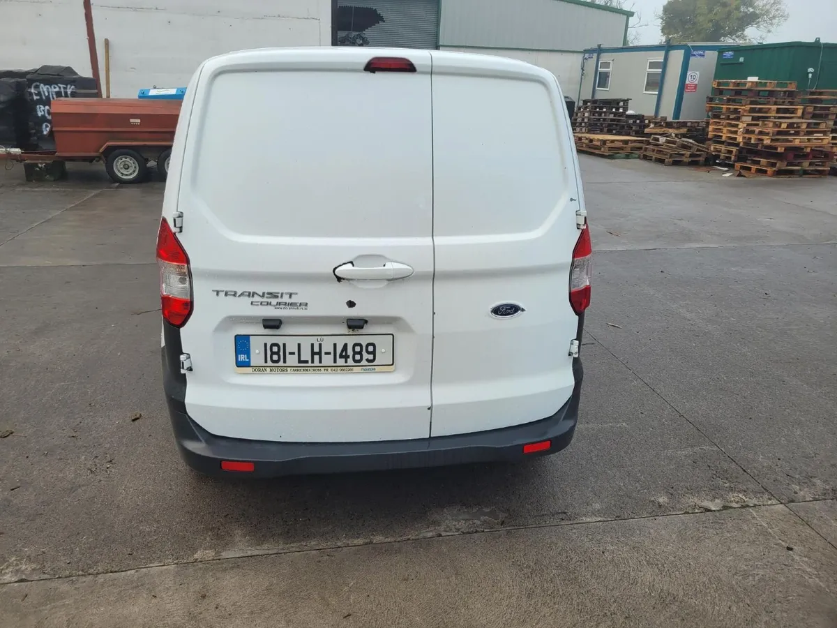 Ford Transit 2018 - Image 1