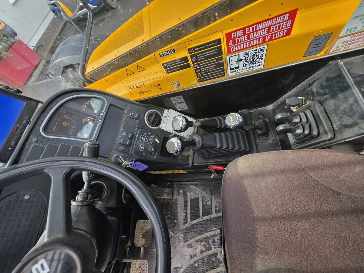 2020 JCB 540-140 Telehandler - Image 4