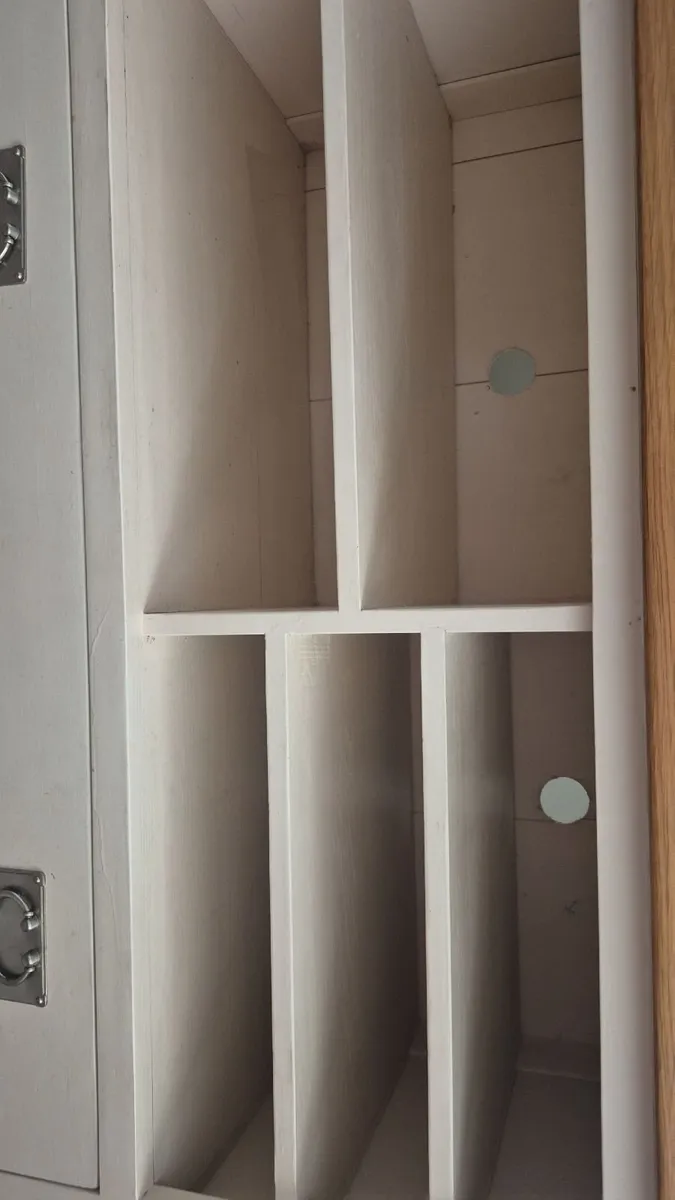 Tv stand - Image 3
