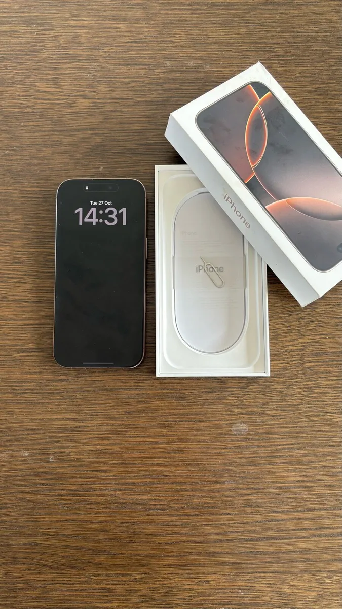 iPhone 16 Pro/iPhone 16 - Image 1