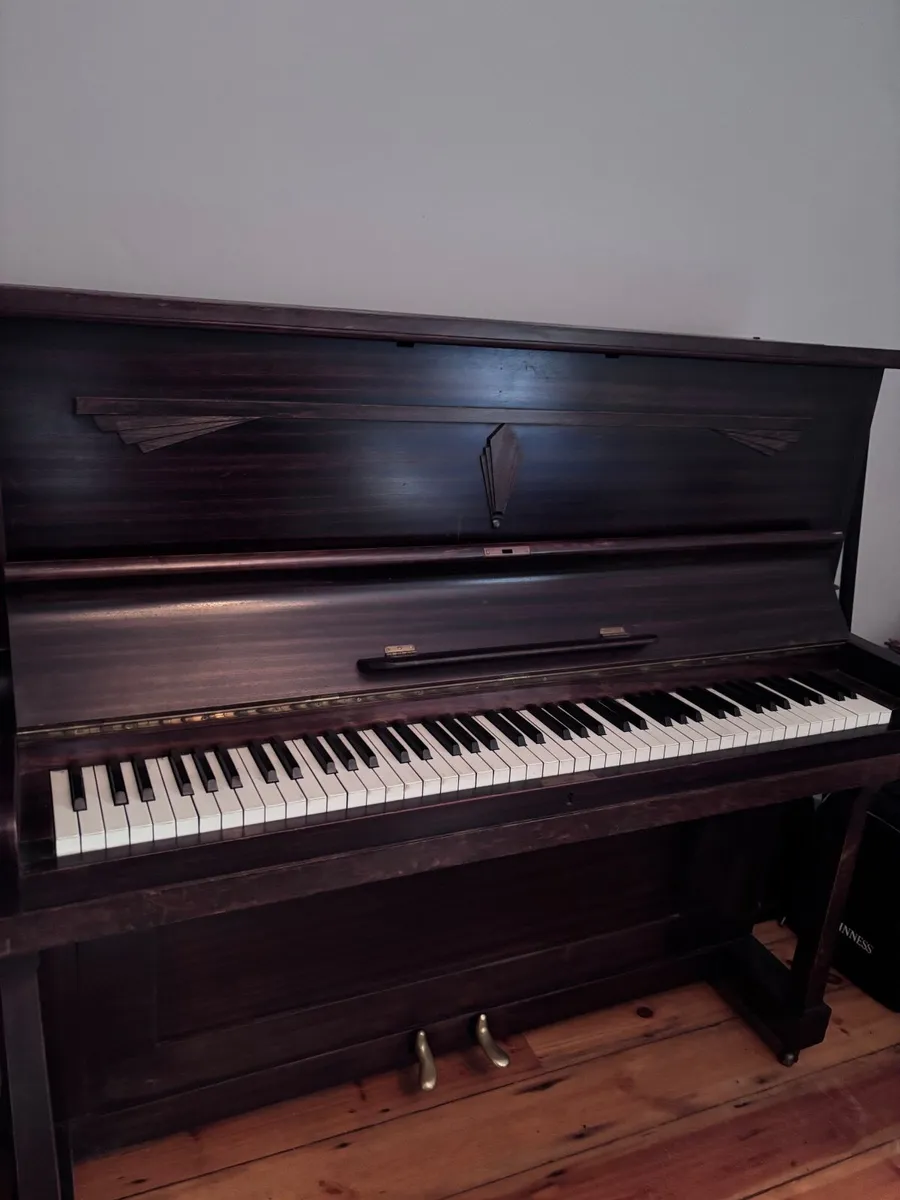 Piano - Image 4