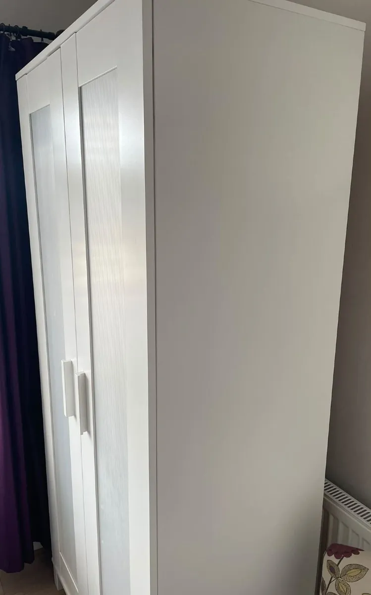 White double wardrobe - Image 2