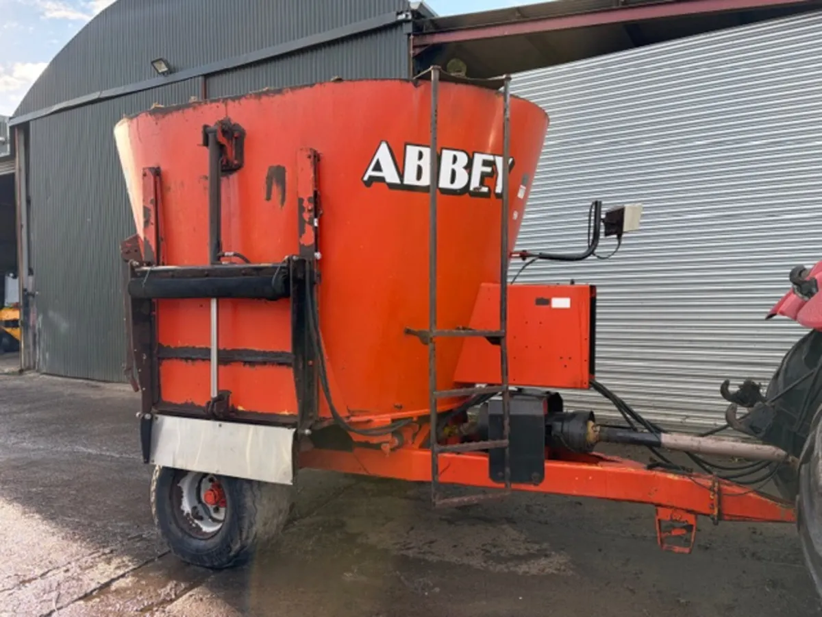 Abbey VF950 diet feeder - Image 1