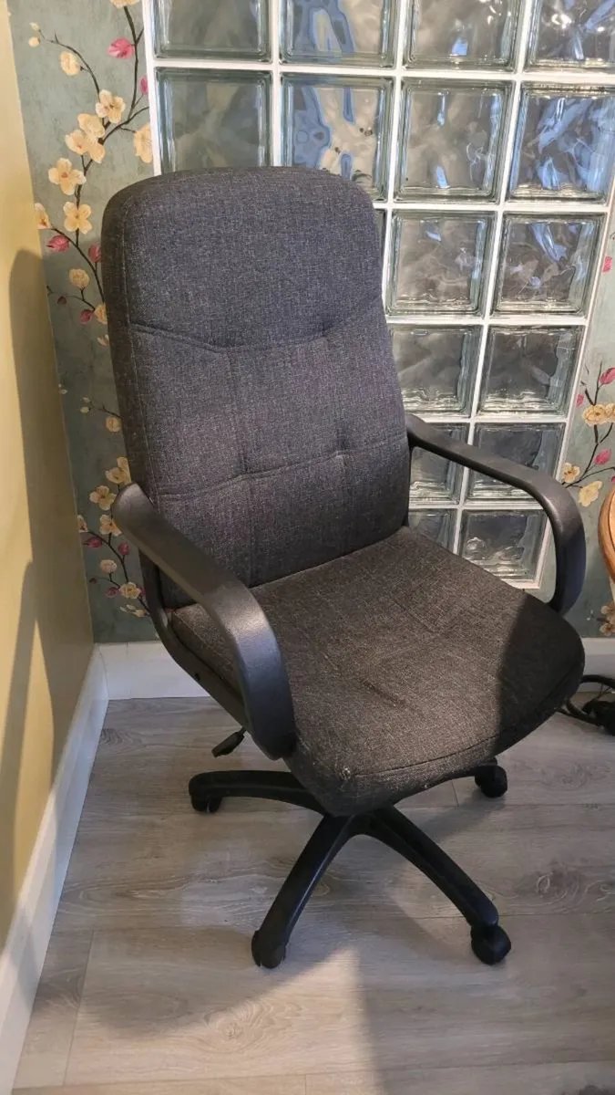 Office chair