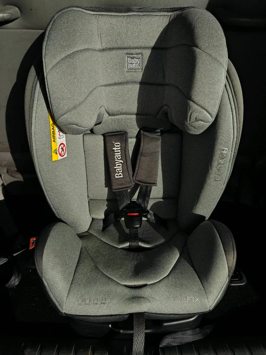 Baby Auto car seat (isofix+tether) - Image 1