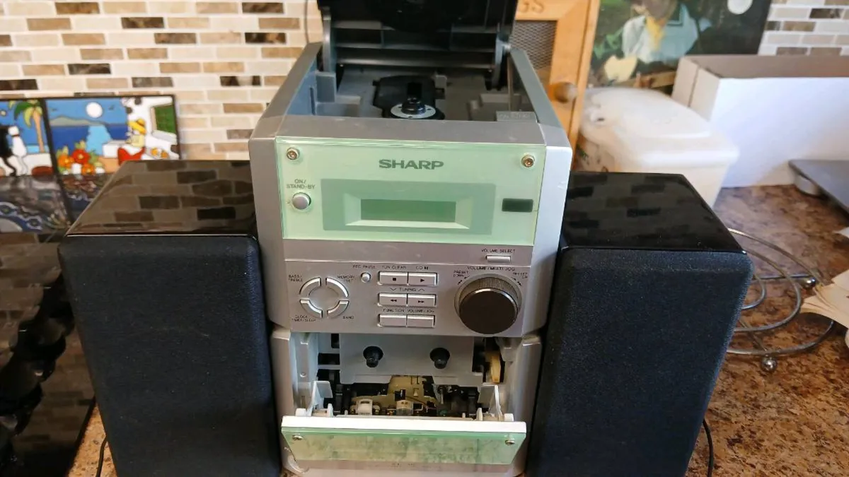 3 in 1 music system - Image 2