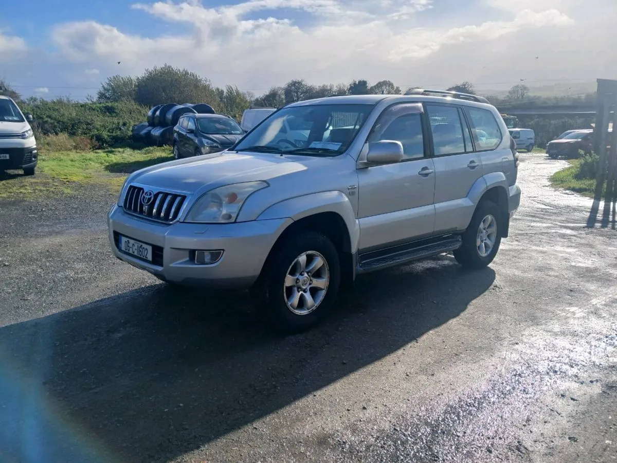 Toyota landcruiser - Image 3