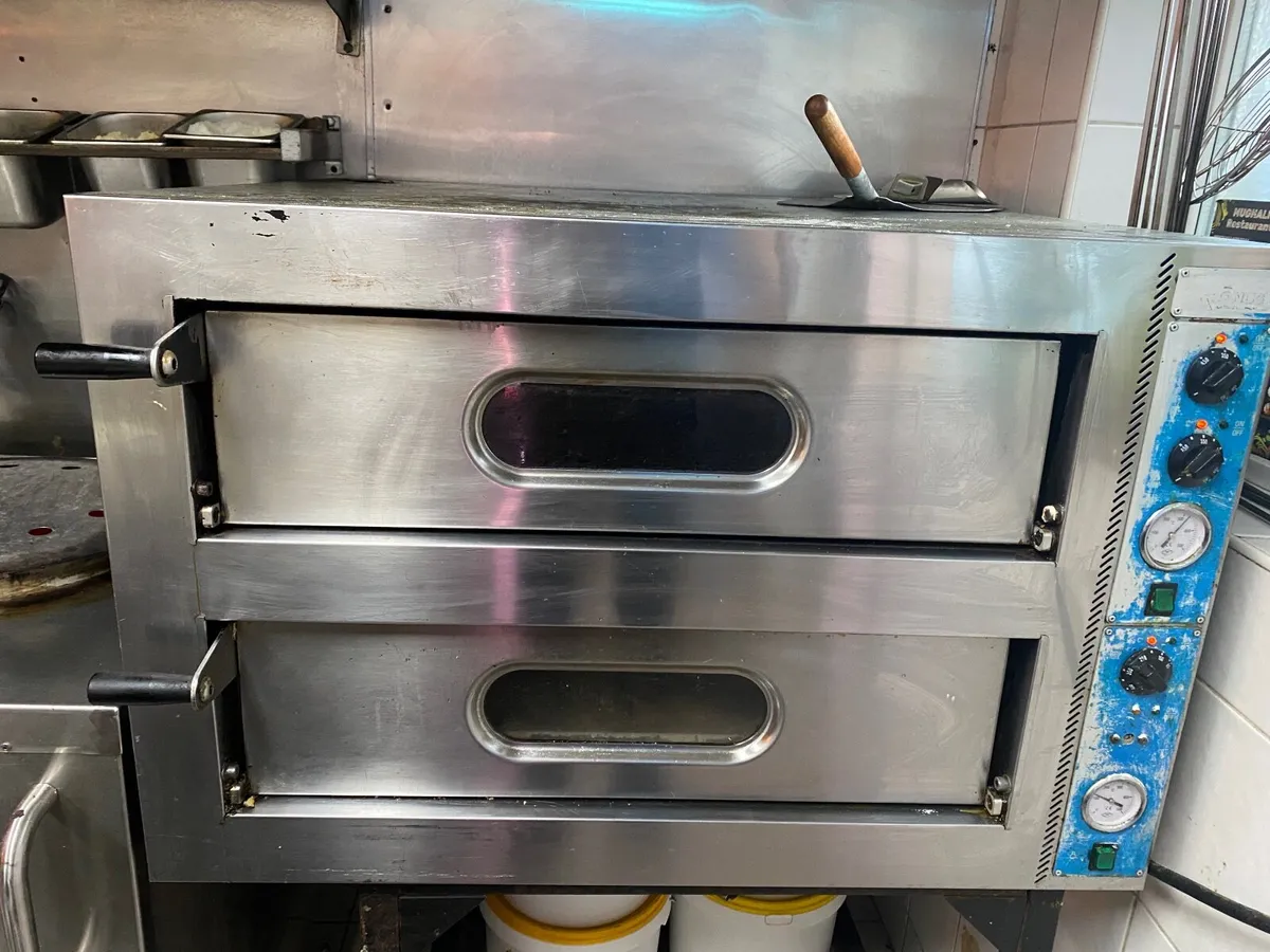 Pizza oven - Image 1