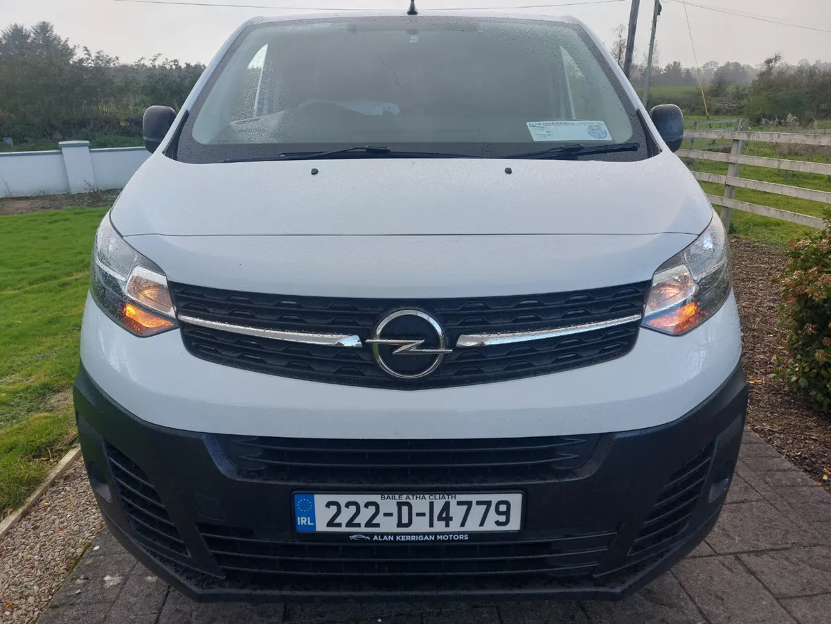 OPEL VIVARO 222' LWB - Image 2