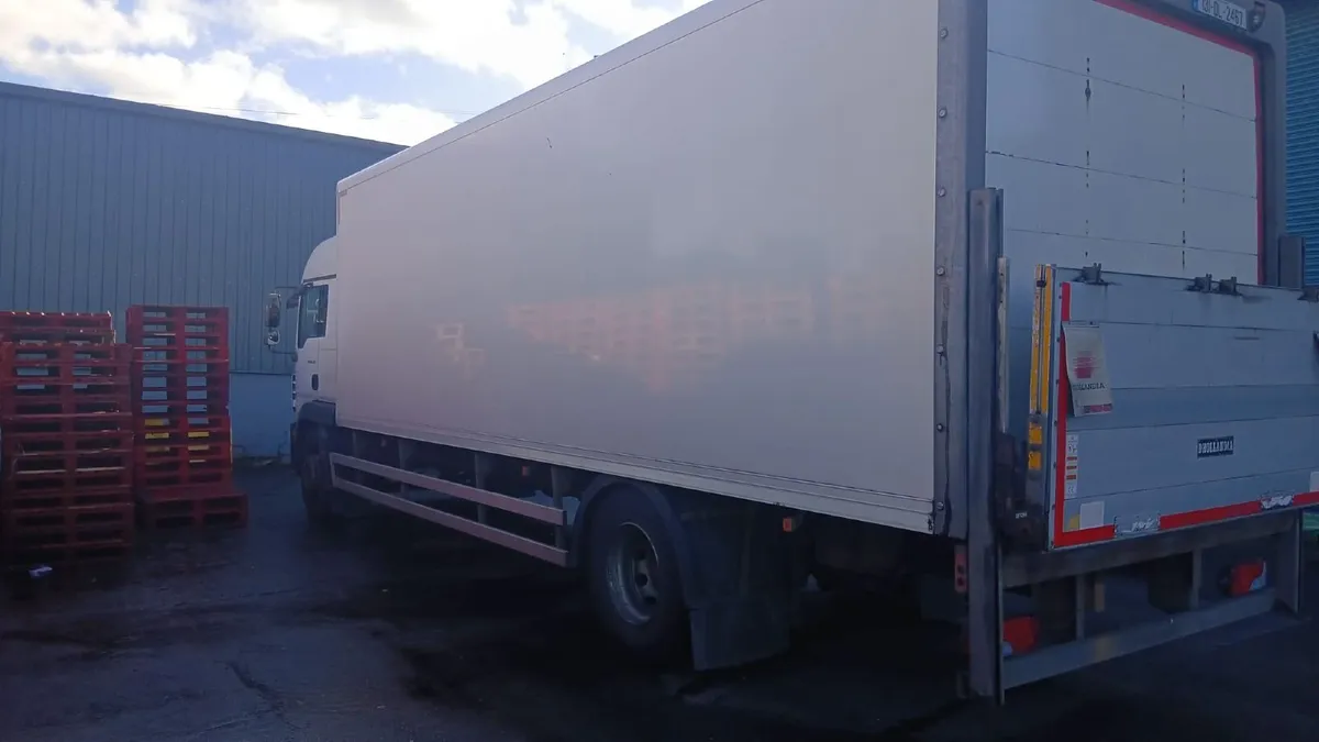 Man Rigid lorry 2013 - Image 4