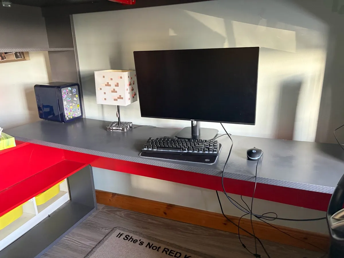 High sleeper Bunk bed with desk - Image 4