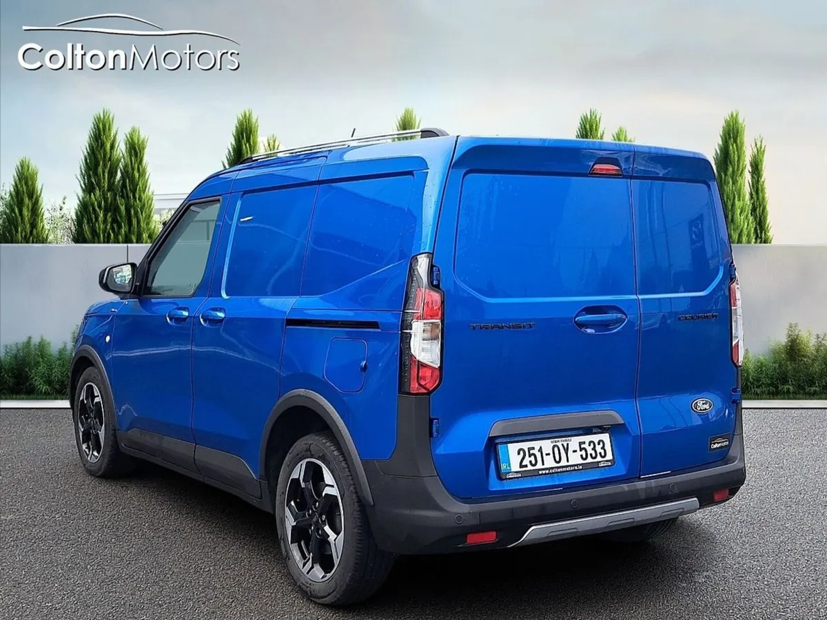 Ford Transit Courier COURIER ACTIVE 1.5 L ECOBLUE - Image 3
