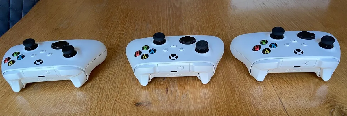 Xbox Series S - Image 3