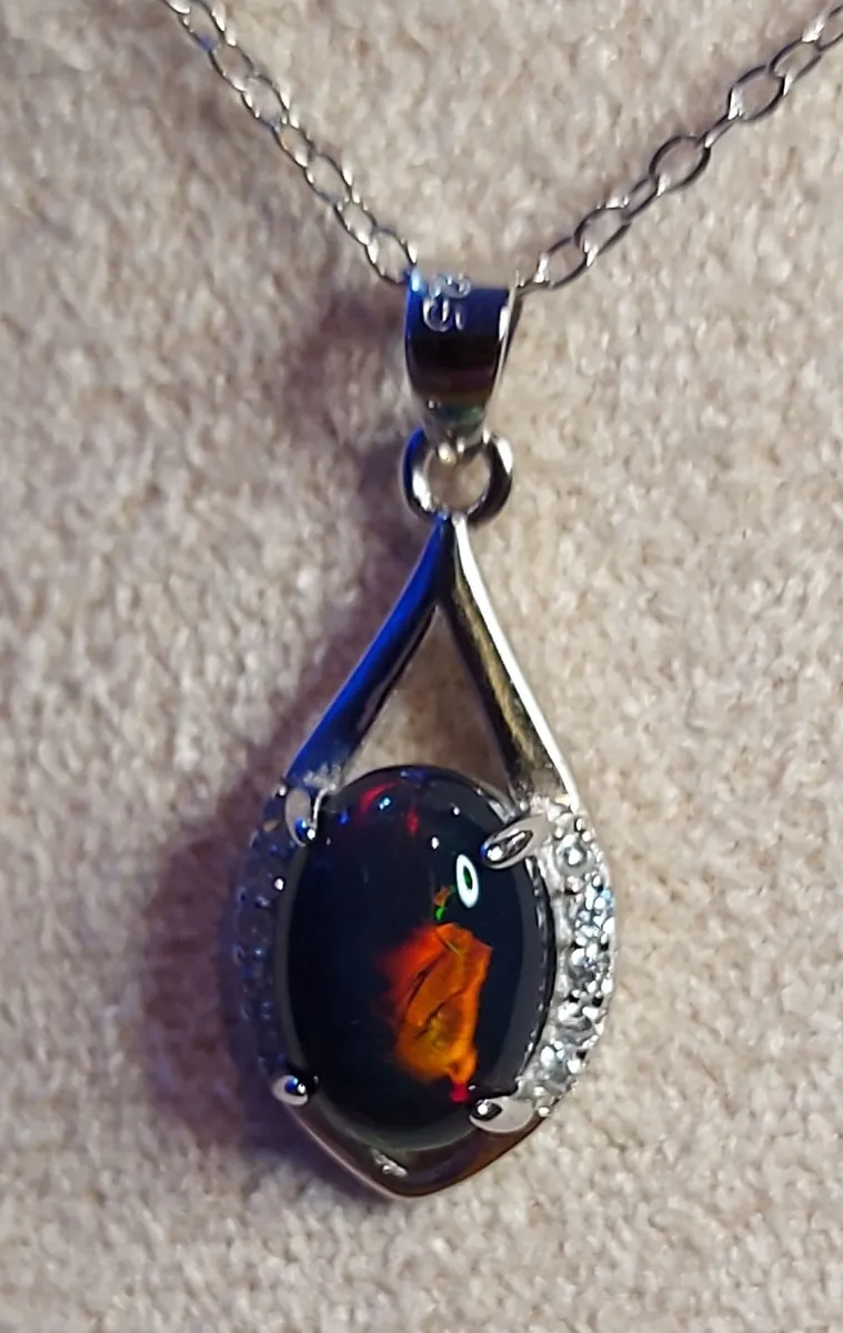 Black Opal 1ct S925 Rhodium plated Necklace - Image 2