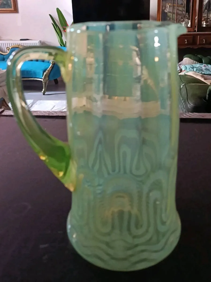 Art Deco tall uranium pitcher - Image 2