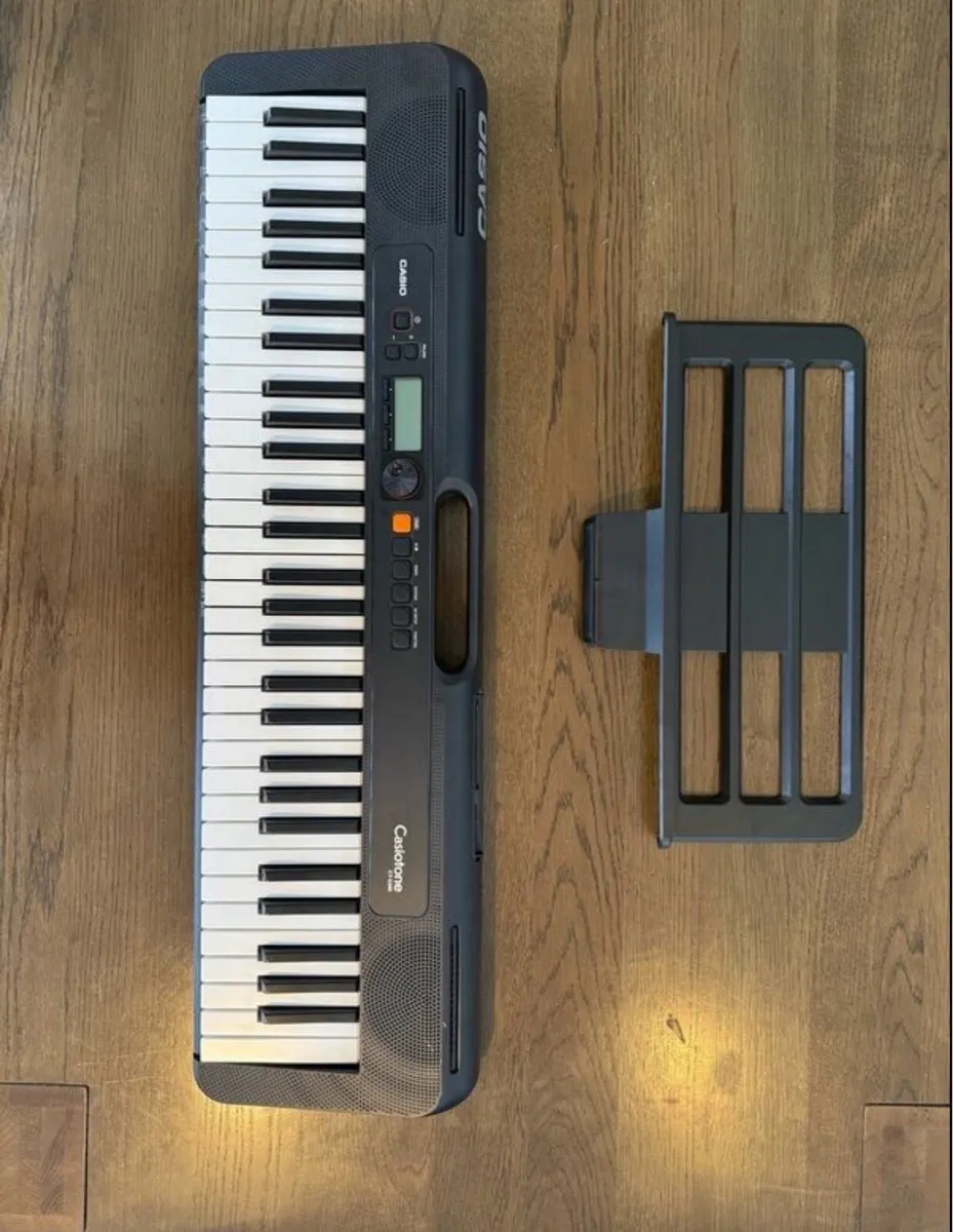 Casio Keyboard - Image 2