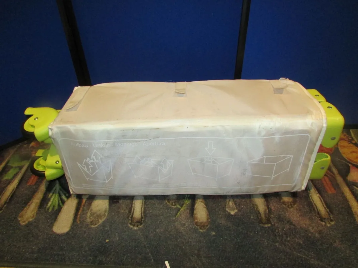 Travel Cot - Image 2