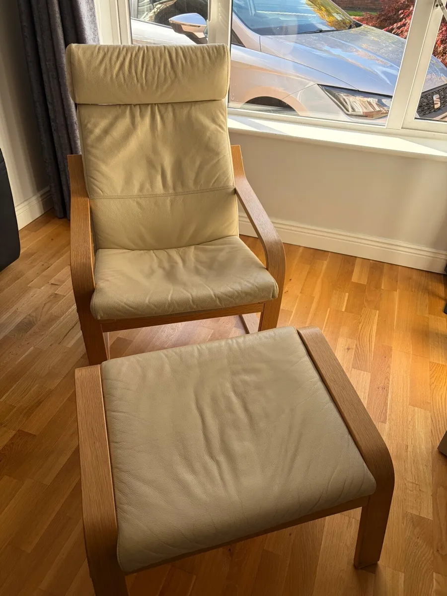 Armchair and footstool - Image 1