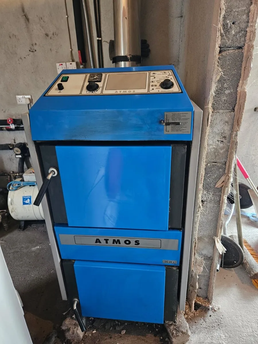 Log gasification boiler - Image 1