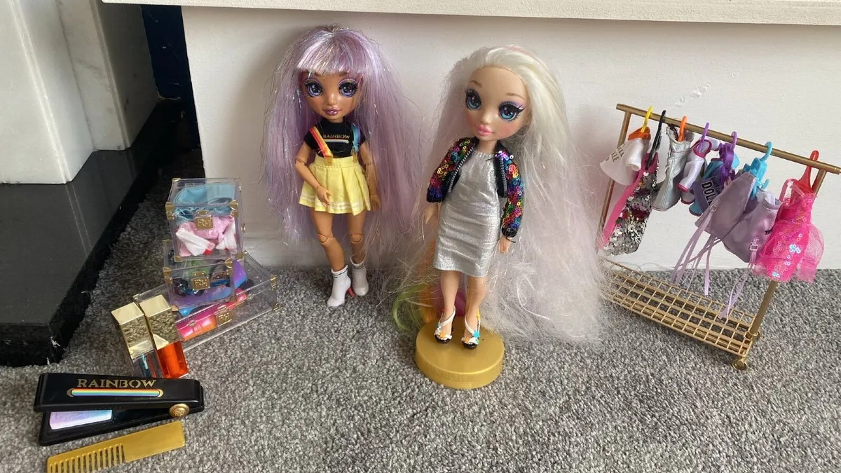 Toys LOL dolls (small & large - Image 4