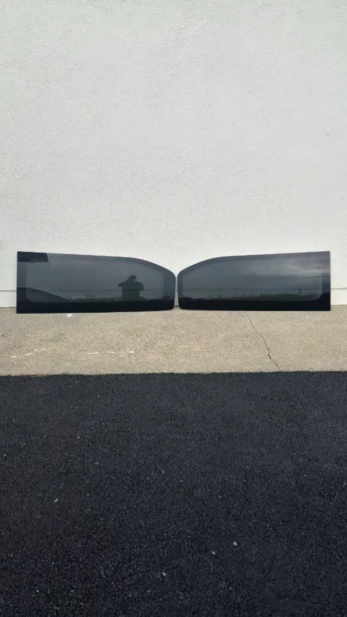 2025 Ford Custom windows - Image 2