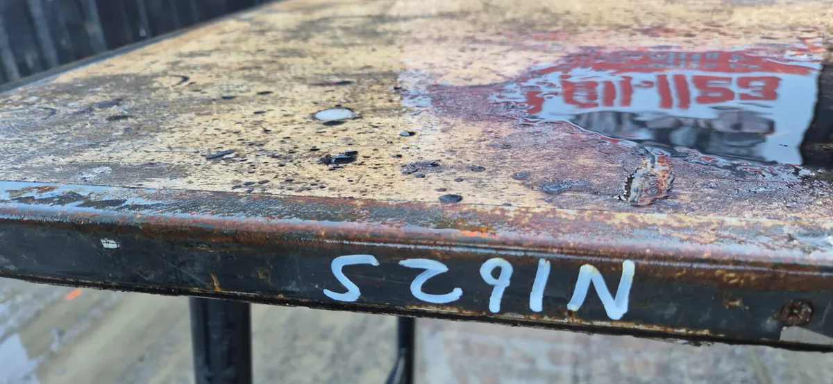 Heavy-duty portable site folding workbench - Image 2