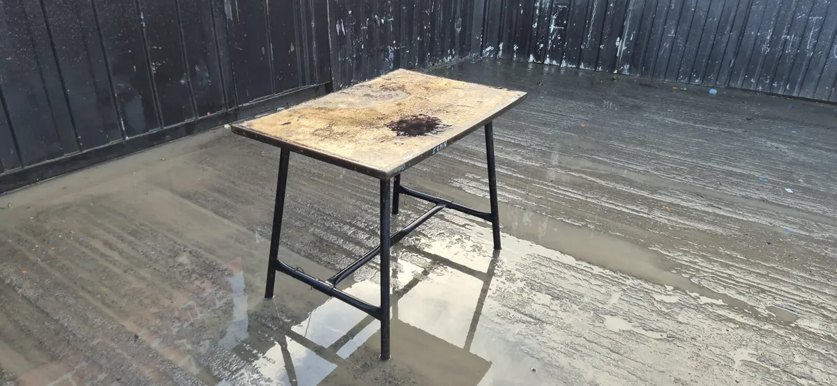 Heavy-duty portable site folding workbench - Image 3
