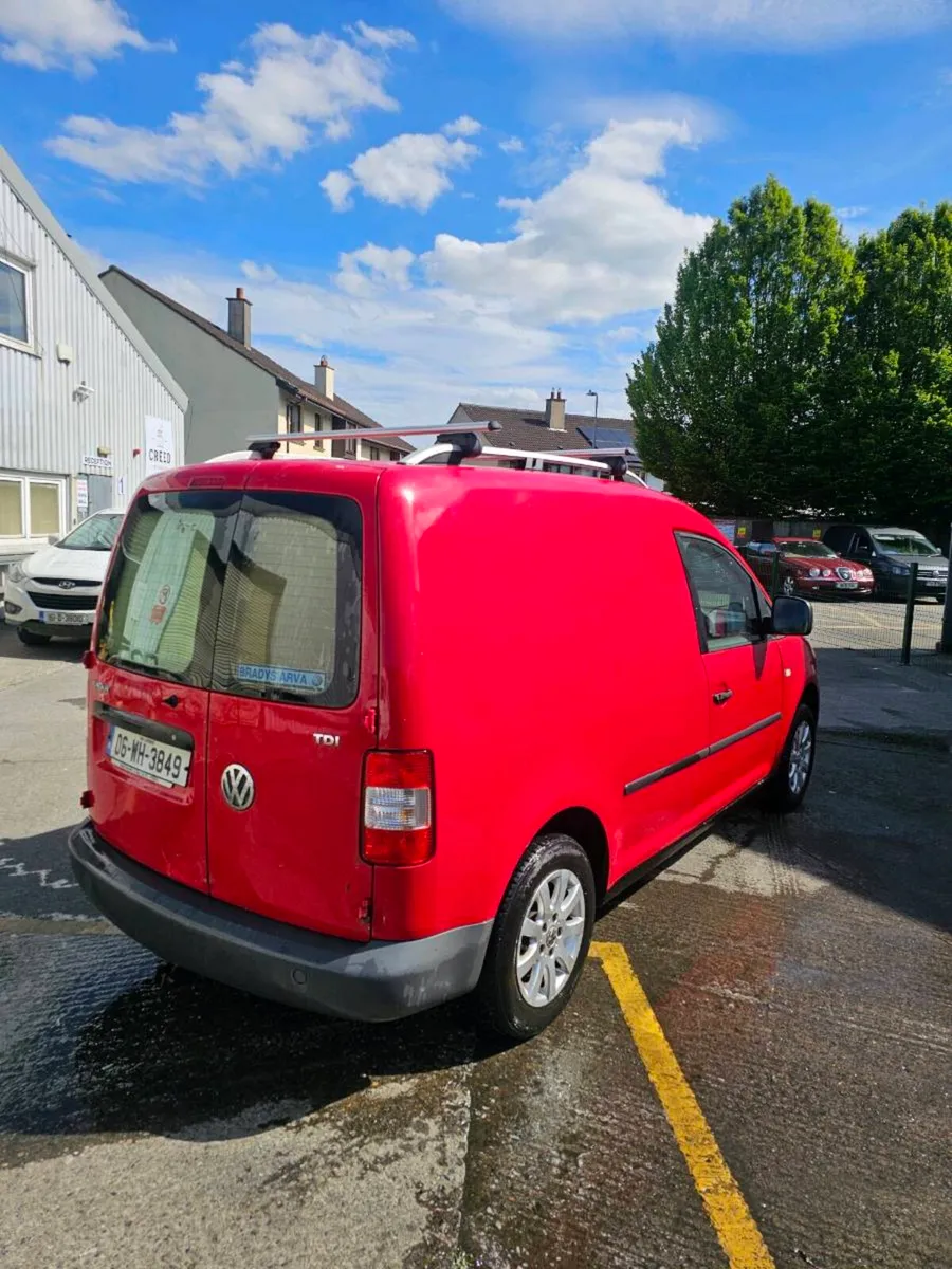Vw Caddy 1.9TDI 2006 - Image 2