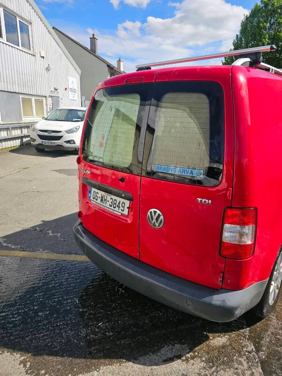 Vw Caddy 1.9TDI 2006 - Image 3