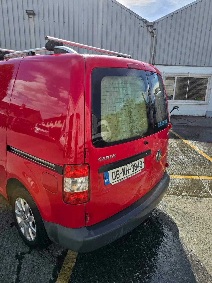 Vw Caddy 1.9TDI 2006 - Image 4