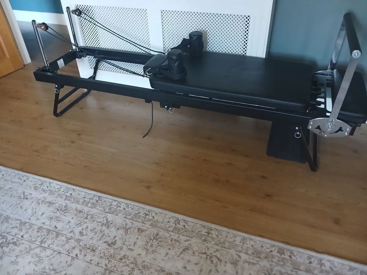Reformer Pilates Machine - Image 2