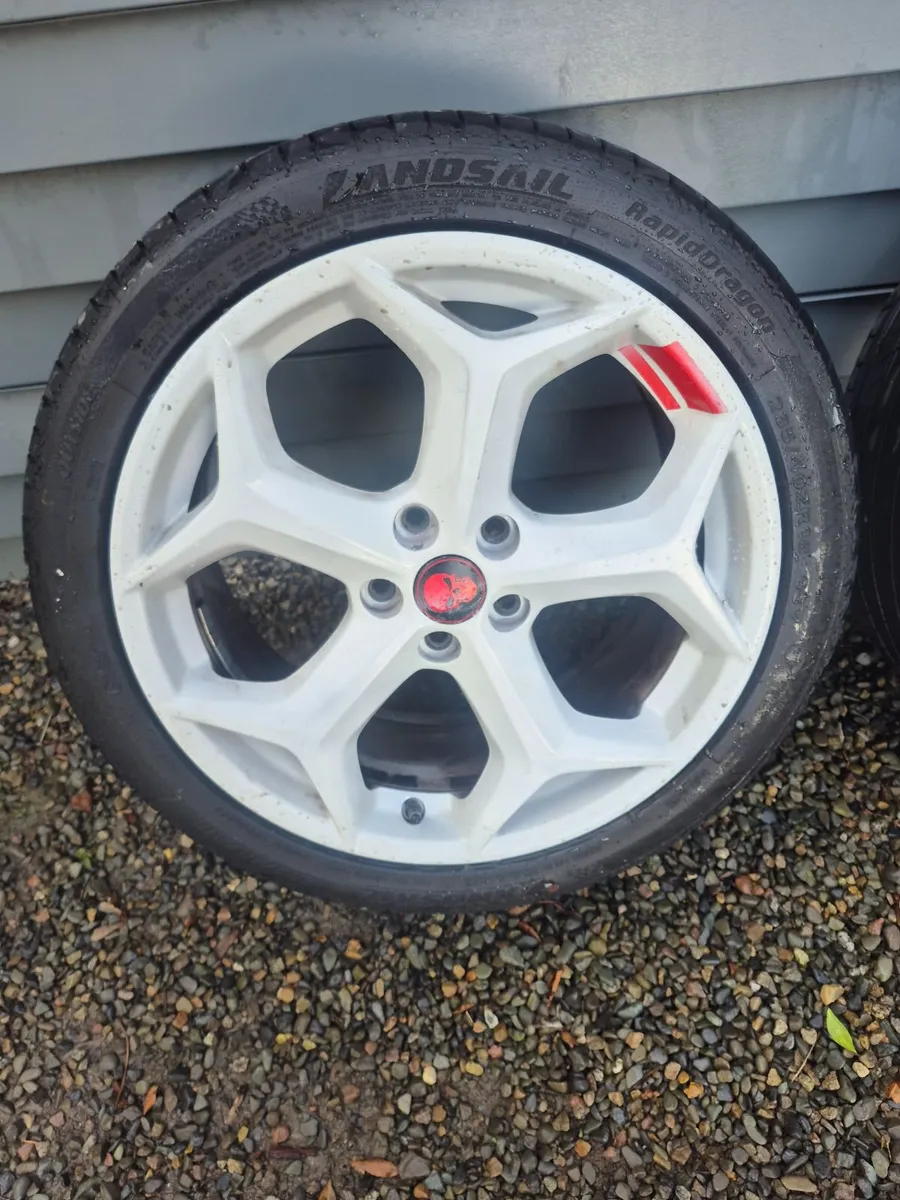Alloy wheels - Image 3