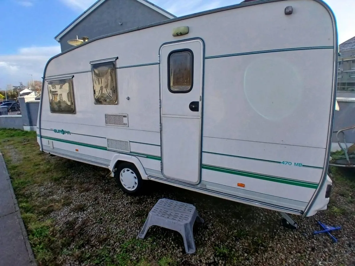 Caravan - Image 2