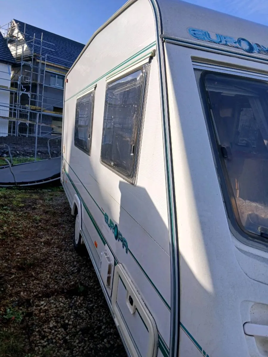 Caravan - Image 3