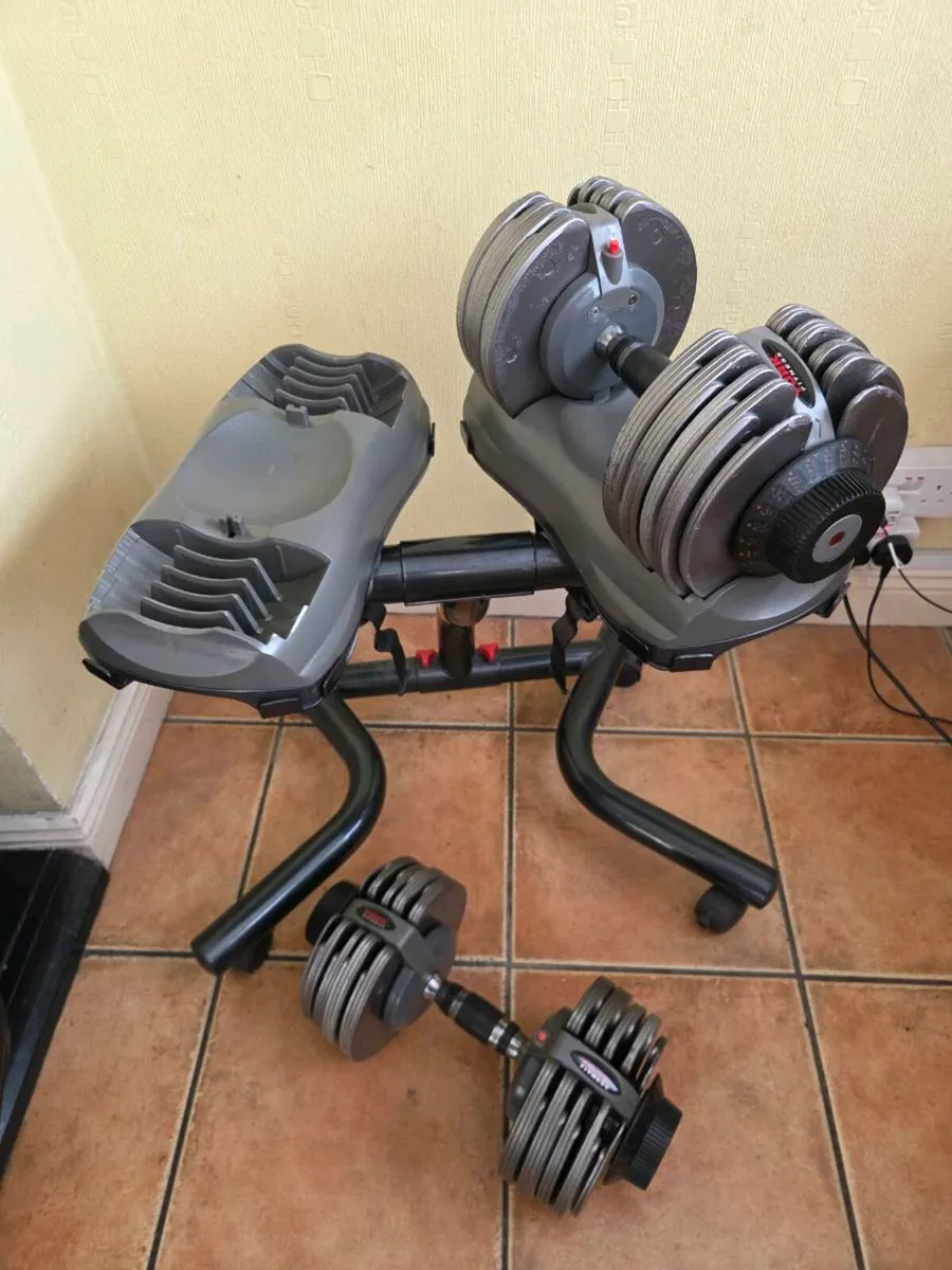 32.5kg Adjustable Dumbbells with Stand - Image 3